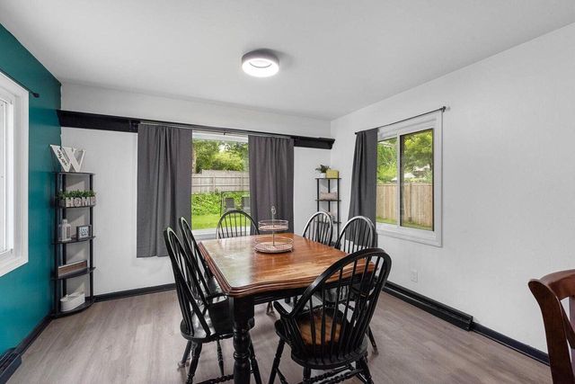 125 Summit DRIVE, Port Washington, WI 53074