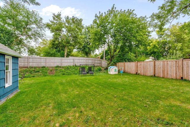 125 Summit DRIVE, Port Washington, WI 53074