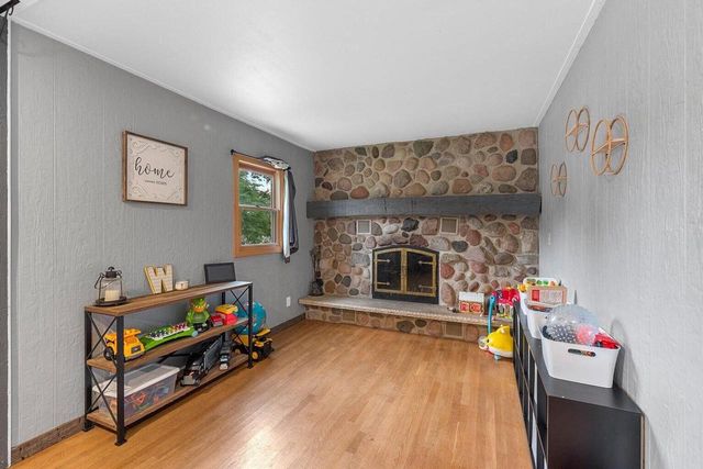 125 Summit DRIVE, Port Washington, WI 53074