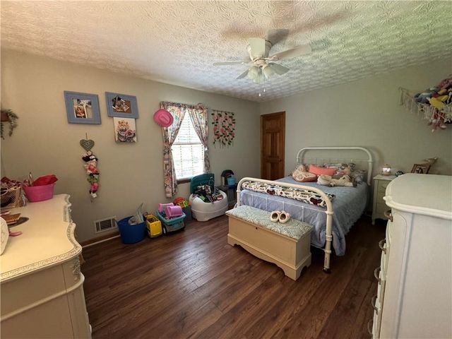1484 Harmony Grove Church Road, Acworth, GA 30101