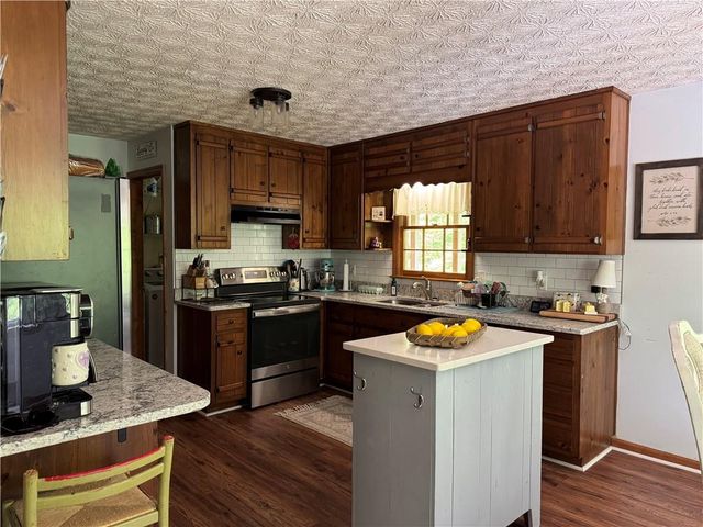 1484 Harmony Grove Church Road, Acworth, GA 30101