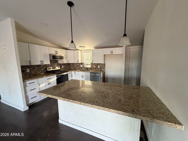 306 N HAWES Road, Mesa, AZ 85207