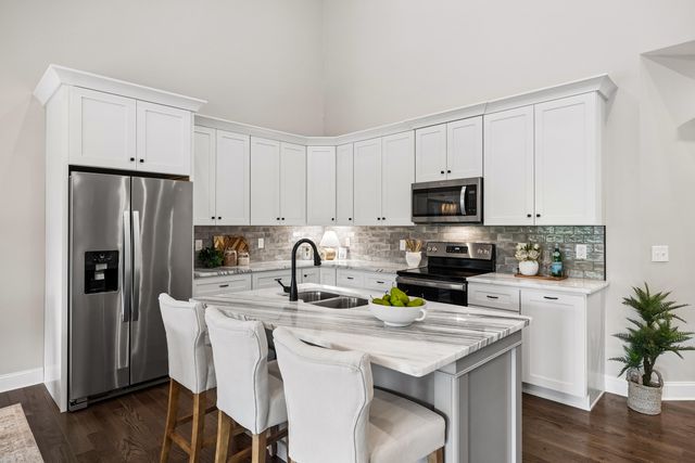 967 Walden Drive, Signal Mountain, TN 37377