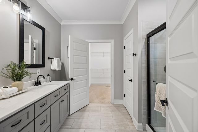 967 Walden Drive, Signal Mountain, TN 37377