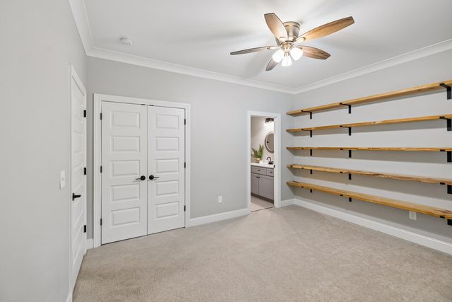 967 Walden Drive, Signal Mountain, TN 37377
