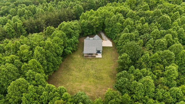967 Walden Drive, Signal Mountain, TN 37377
