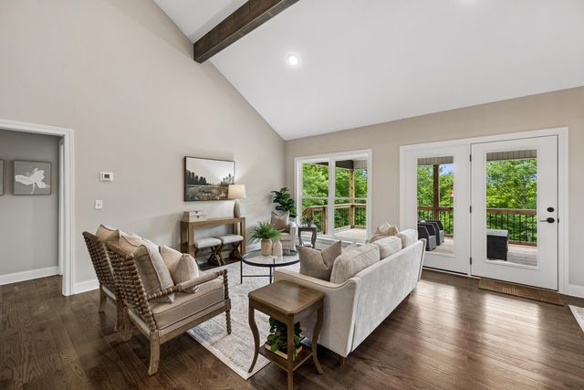 967 Walden Drive, Signal Mountain, TN 37377