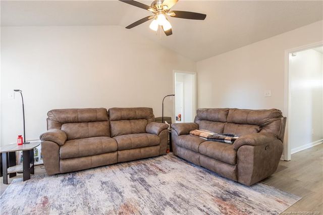 1423 Furnish Drive, Fayetteville, NC 28304