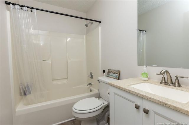 1423 Furnish Drive, Fayetteville, NC 28304