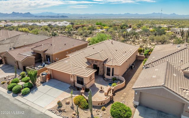 13573 N Buckhorn Cholla Drive, Marana, AZ 85658