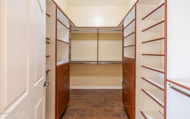 13573 N Buckhorn Cholla Drive, Marana, AZ 85658