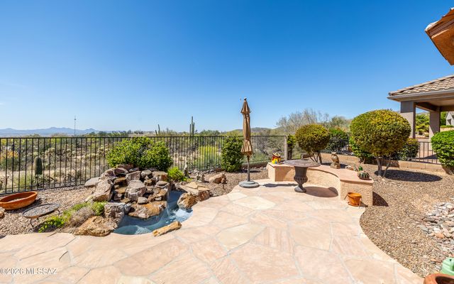 13573 N Buckhorn Cholla Drive, Marana, AZ 85658