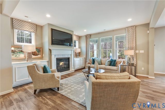 18768 Palisades Cove Trl, Moseley, VA 23120