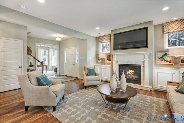 18768 Palisades Cove Trl, Moseley, VA 23120