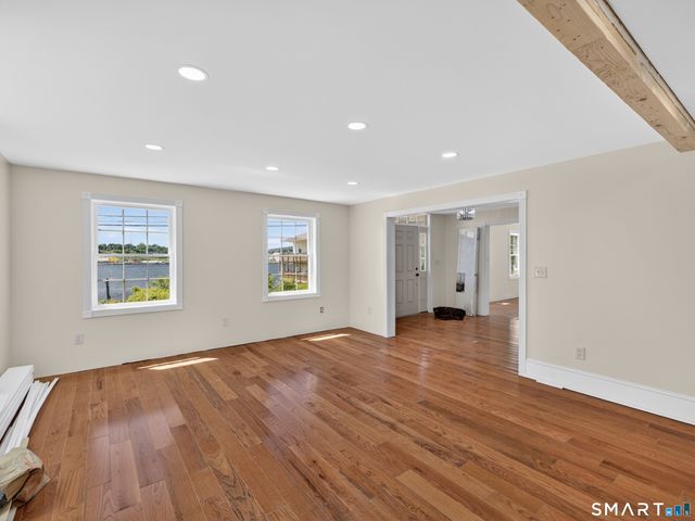 108 Thames Street, Groton, CT 06340