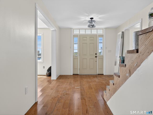 108 Thames Street, Groton, CT 06340
