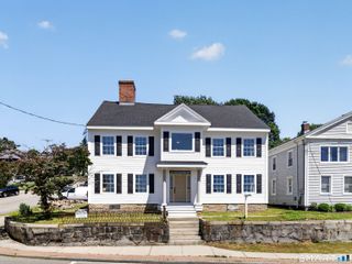 108 Thames Street, Groton, CT 06340