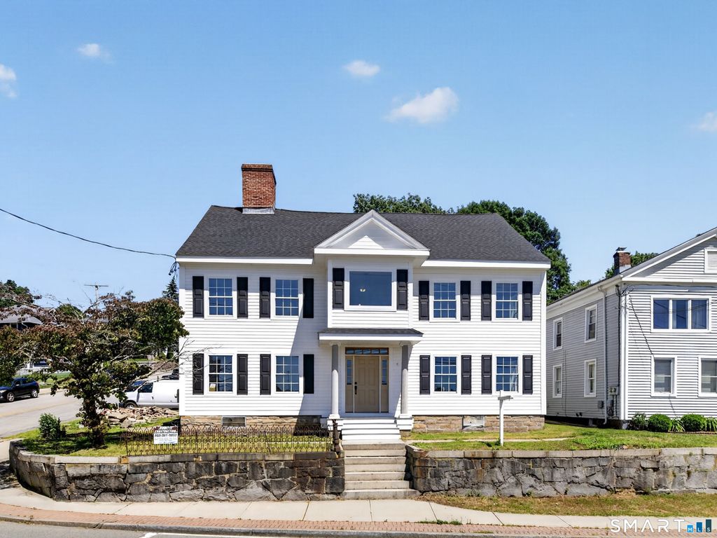 108 Thames Street, Groton, CT 06340