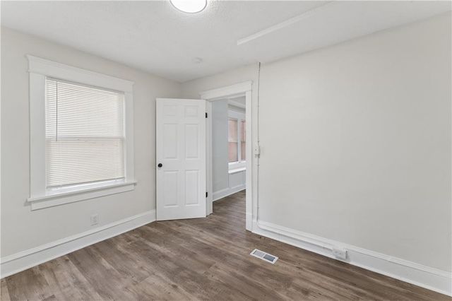 4904 E 23rd Street, Kansas City, MO 64127