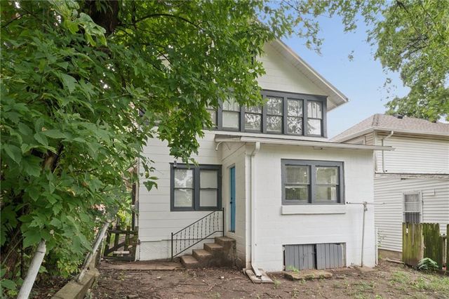 4904 E 23rd Street, Kansas City, MO 64127