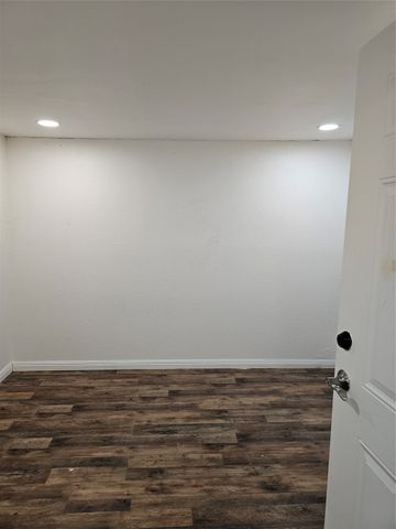 2100 Edna Avenue, Waco, TX 76708