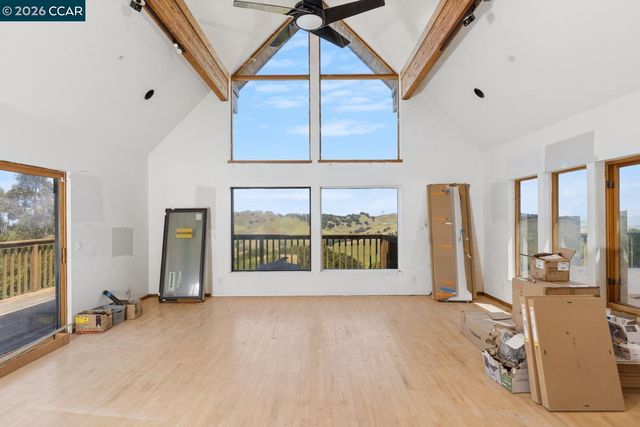224 Bear Oaks Lane, Martinez, CA 94553