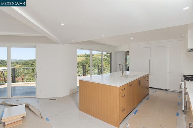 224 Bear Oaks Lane, Martinez, CA 94553