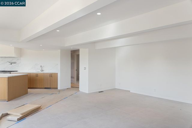 224 Bear Oaks Lane, Martinez, CA 94553