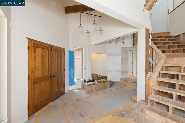 224 Bear Oaks Lane, Martinez, CA 94553