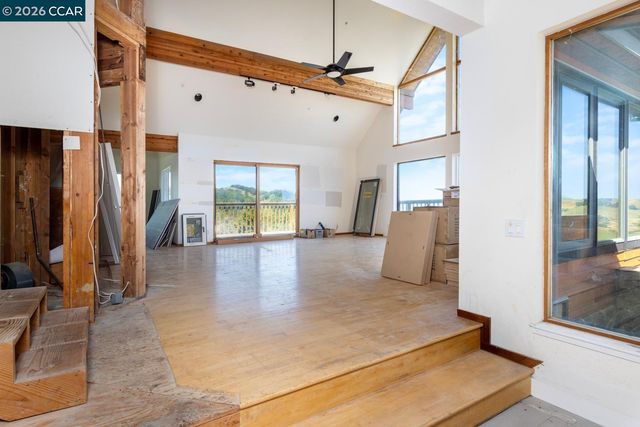224 Bear Oaks Lane, Martinez, CA 94553
