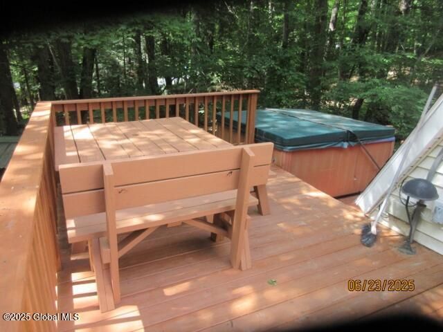 28 Pine Place, Hadley, NY 12835