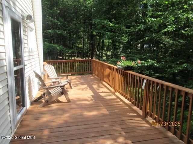 28 Pine Place, Hadley, NY 12835