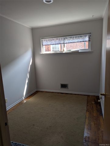 708 127th Street, College Point, NY 11356