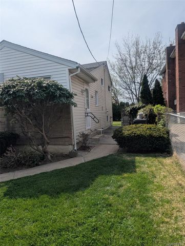 708 127th Street, College Point, NY 11356