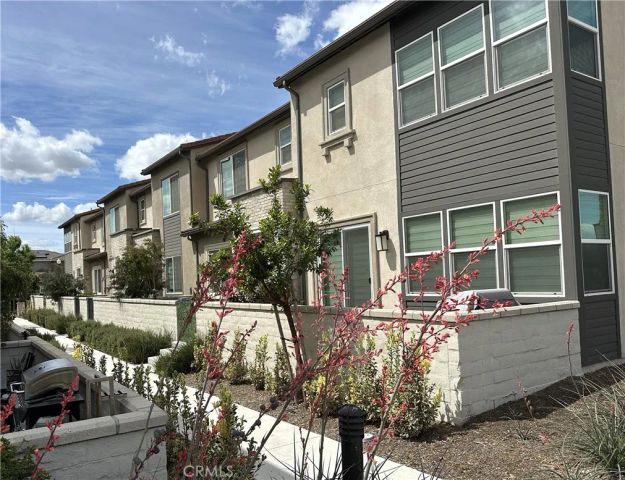 3681 E Moonlight 71, Ontario, CA 91761
