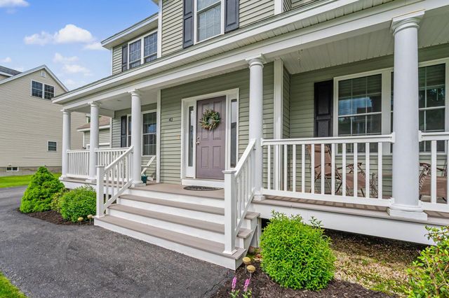 41 Schwinn Drive, Nashua, NH 03062