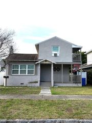 2730 DARTMOUTH AVENUE N, St Petersburg, FL 33713