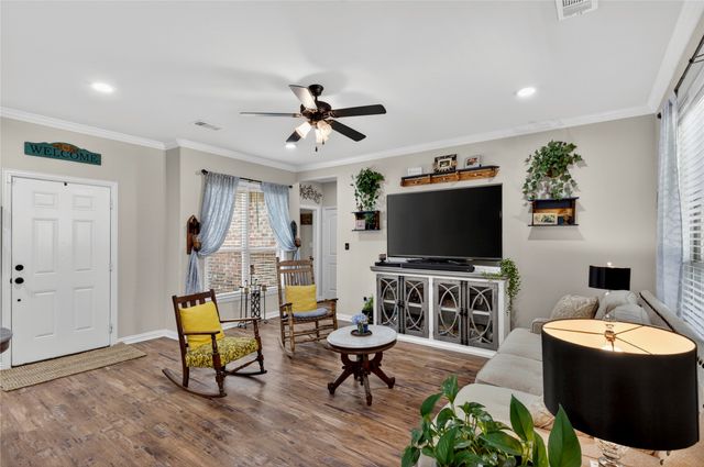 701 W Lamberth Road, Sherman, TX 75092