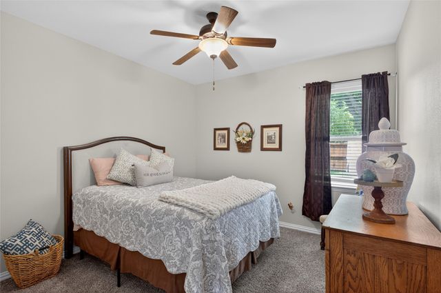 701 W Lamberth Road, Sherman, TX 75092