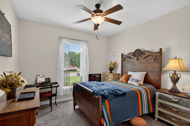 701 W Lamberth Road, Sherman, TX 75092