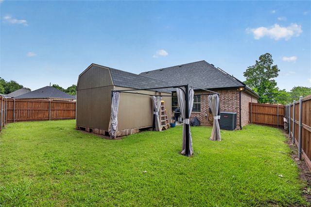 701 W Lamberth Road, Sherman, TX 75092