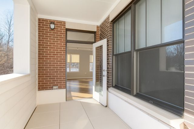 229 Park Avenue 315, Clarendon Hills, IL 60514