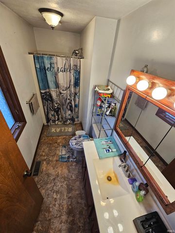 5174 Highland Cove Court, Monticello, IN 47960