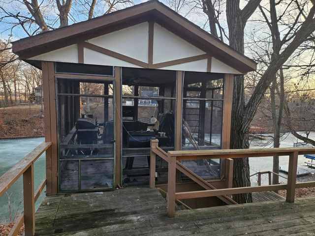 5174 Highland Cove Court, Monticello, IN 47960