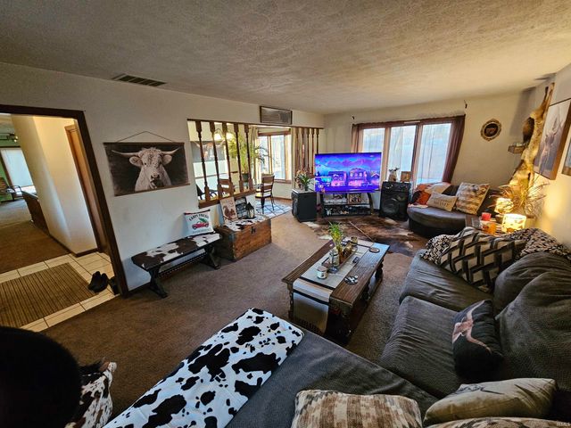 5174 Highland Cove Court, Monticello, IN 47960