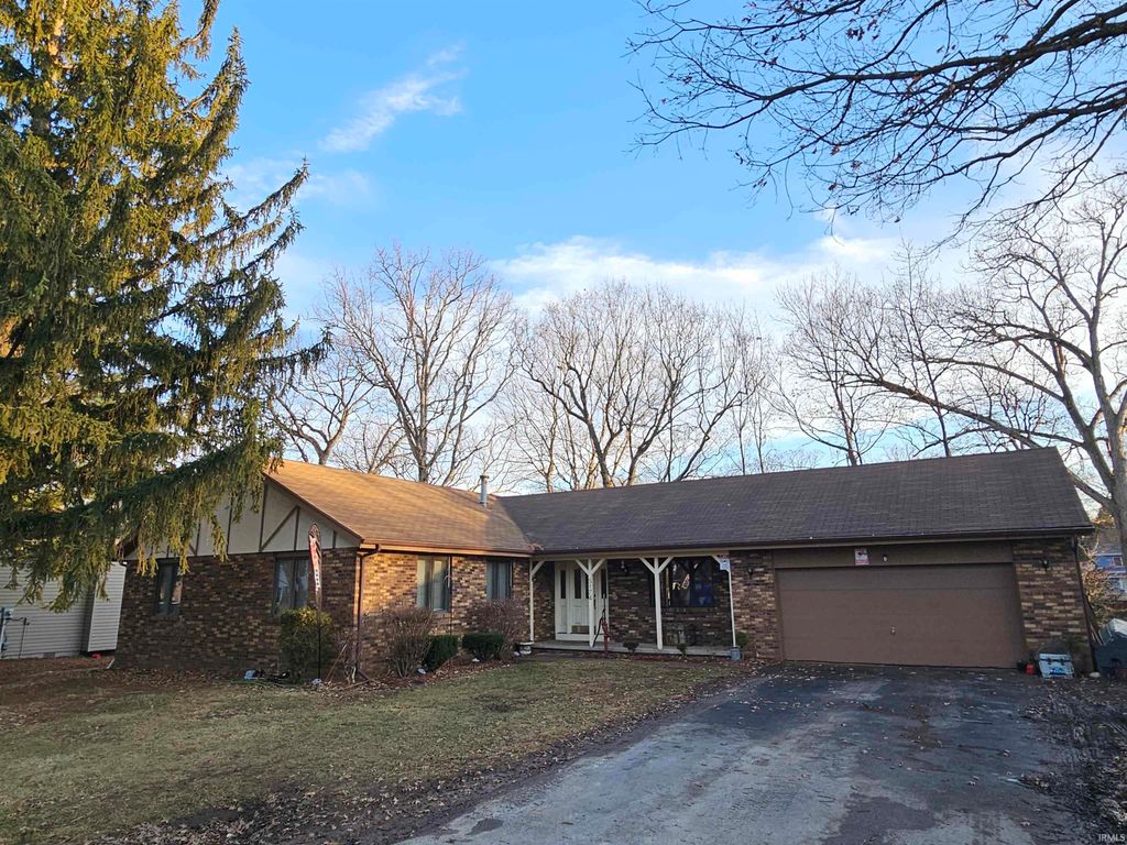 5174 Highland Cove Court, Monticello, IN 47960