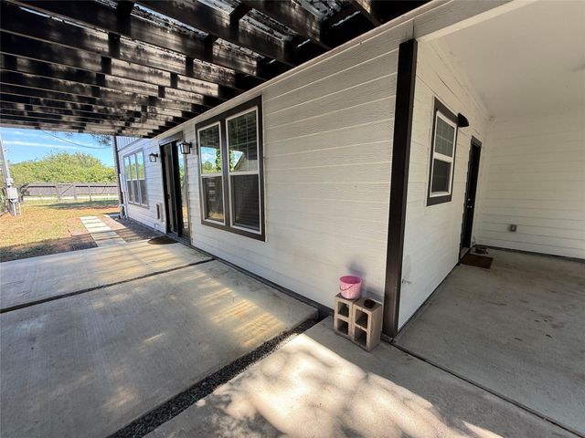 43699 Old Houston Highway, Waller, TX 77484