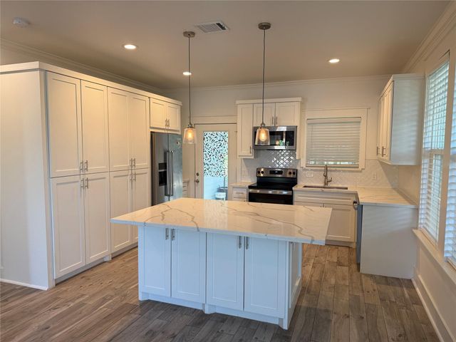 43699 Old Houston Highway, Waller, TX 77484