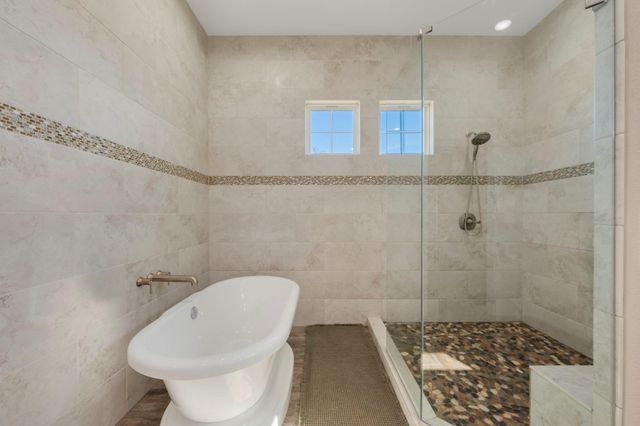 921 Azalea Drive, Franklin, TX 77856