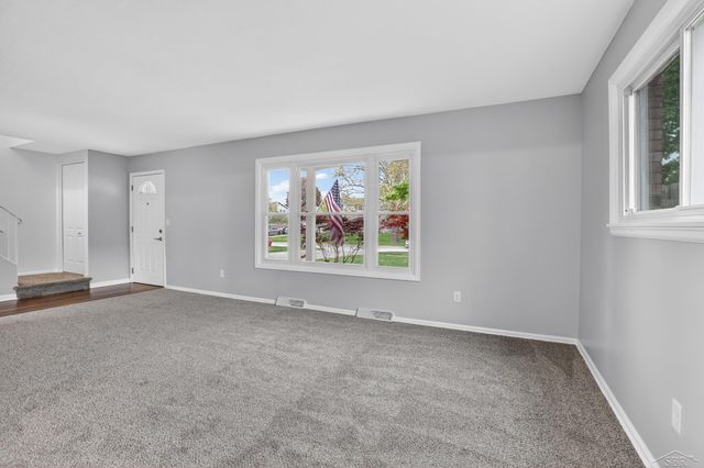 2789 Dunmore Drive, Saginaw Twp, MI 48603